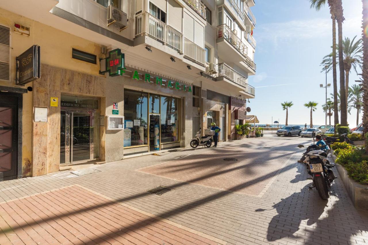 مالقة Mp7 Renovated Apartment Right On The Beach 700 Meters Away From Old Town المظهر الخارجي الصورة